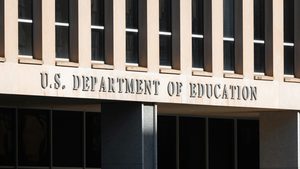 When Federal Recognition of Accreditors Changes:  Potential Effects on Professional Licensure